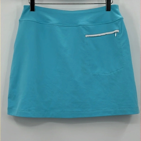 Footjoy Pocket Trim Knit Skort in Aqua - Size Medium - Picture 4 of 7